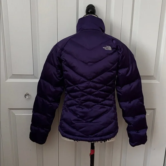 The North Face women’s puffer Aconcagua jacket 550 down purple XS - Picture 3 of 11
